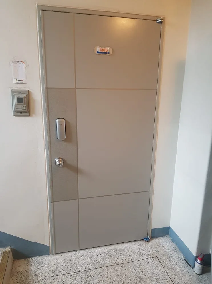 부산 온천동 아파트방화문교체 번호키설치