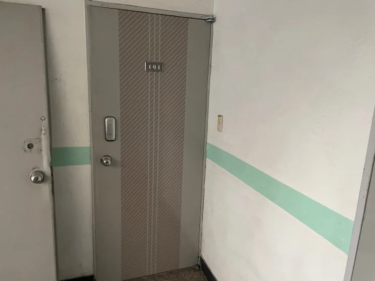 부산 사하구 다대동 부산 다대동 아파트 현관문교체 시공 사진