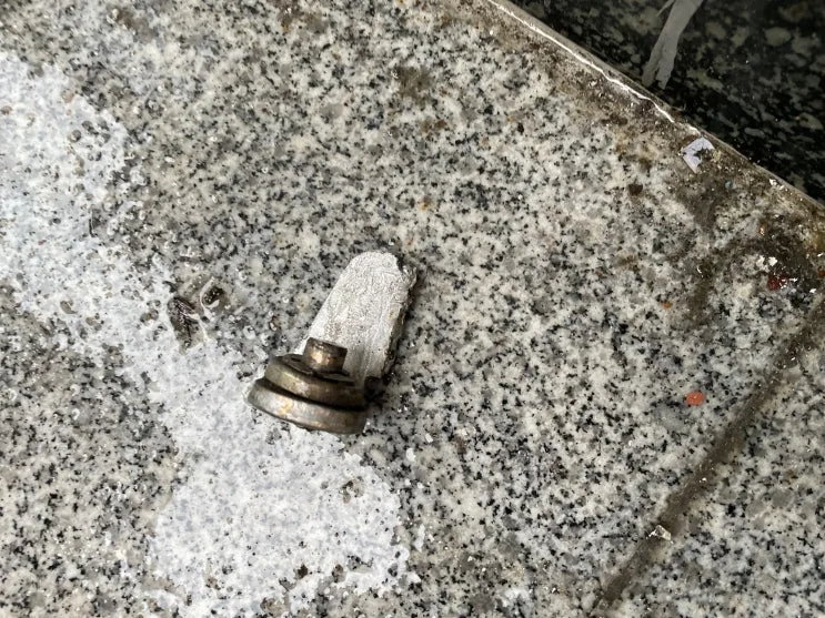 부산 서구 서대신동 부산 서대신동 주택 방화문 수리 적절한 방법을 사용하여 시공 사진