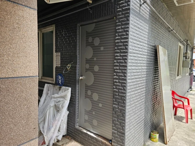 부산 북구 화명동 부산 북구 화명동 식당 방화문, 완전히 떨어져서 교체했어요! 시공 사진