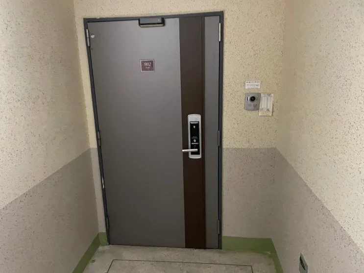 부산 부산진구 전포동 부산 전포동 현관문수리 방화문 고장수리 시공 사진